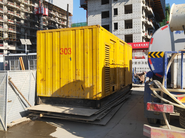 军垦路街道调压板增益参数的设置需要注意哪些细节？